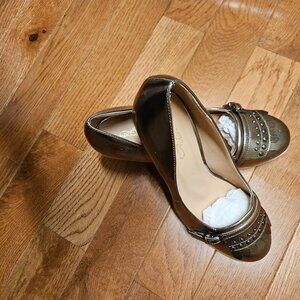 Pewter Silver Loafer NWT